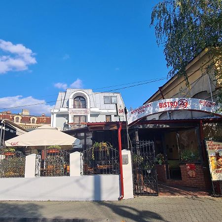 Bistro 29 Hotel Ploieşti Exterior foto